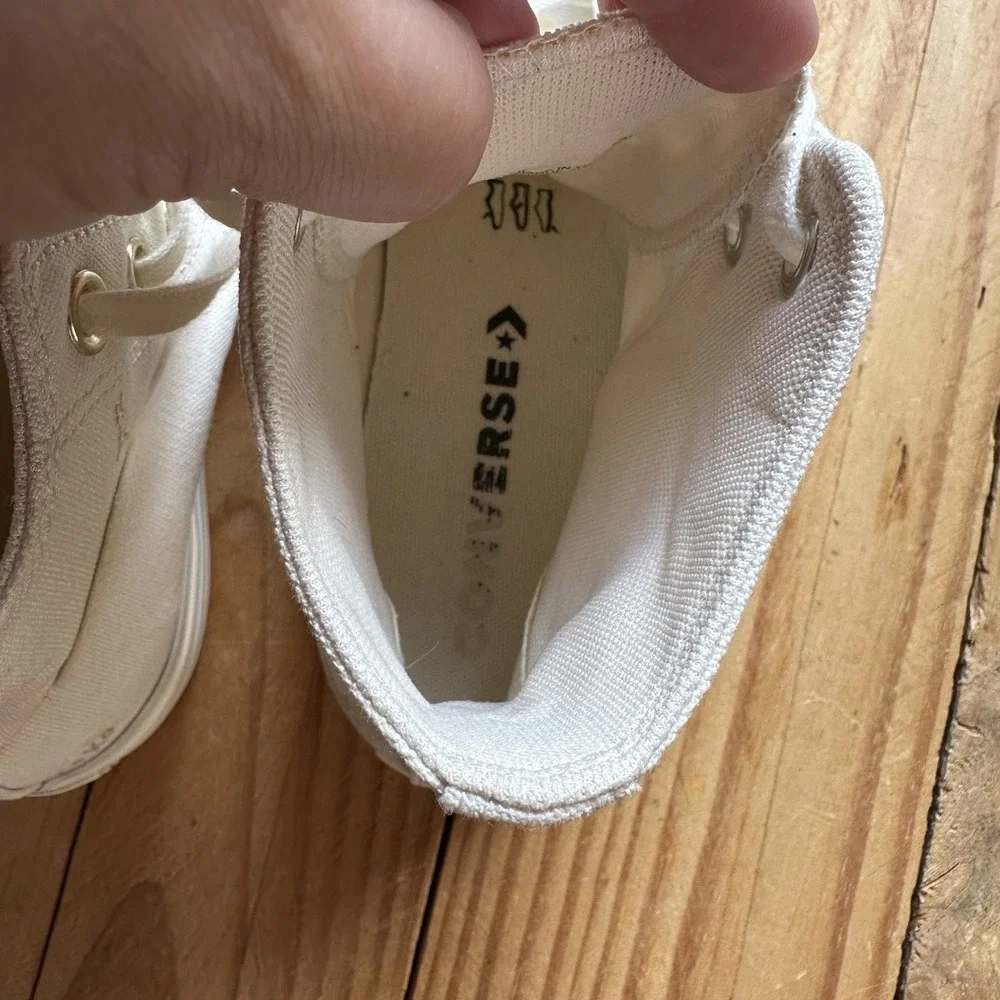 Converse women all